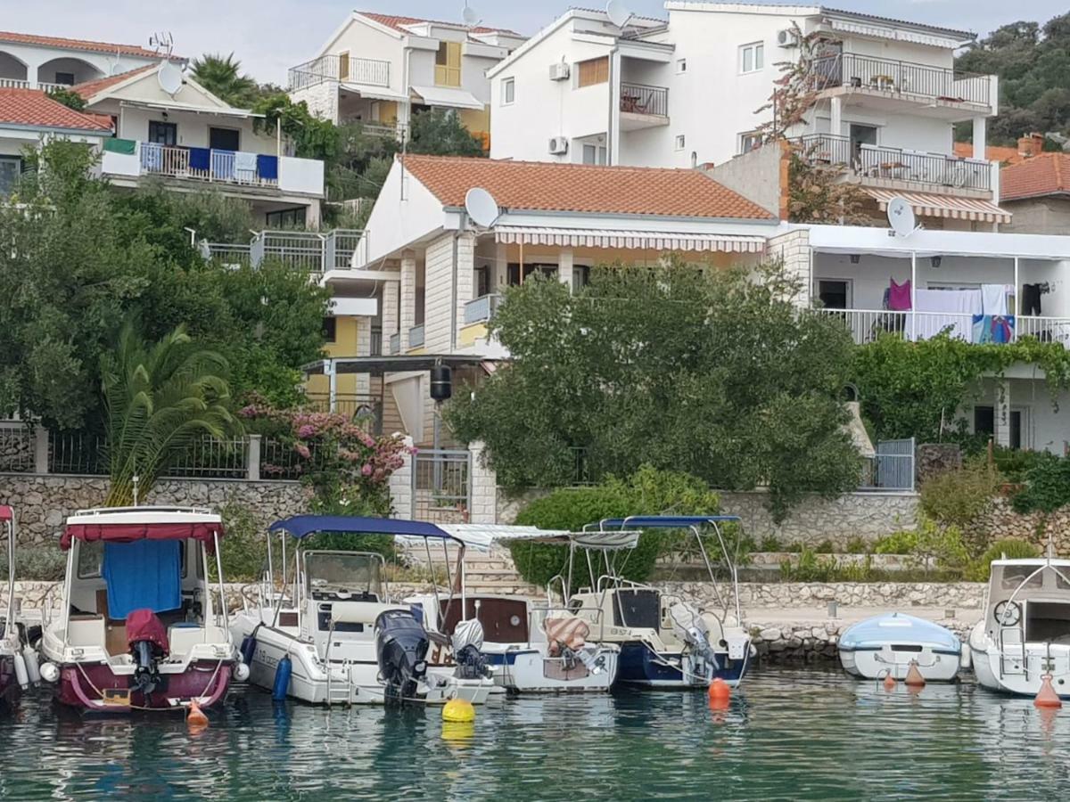 Donji Okrug  Apartman Nino מראה חיצוני תמונה