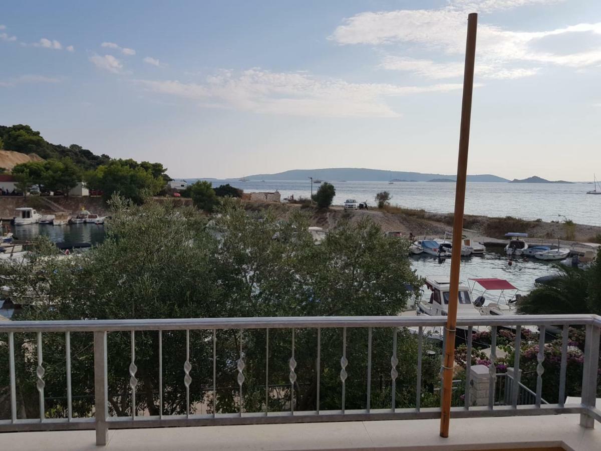 Donji Okrug  Apartman Nino מראה חיצוני תמונה